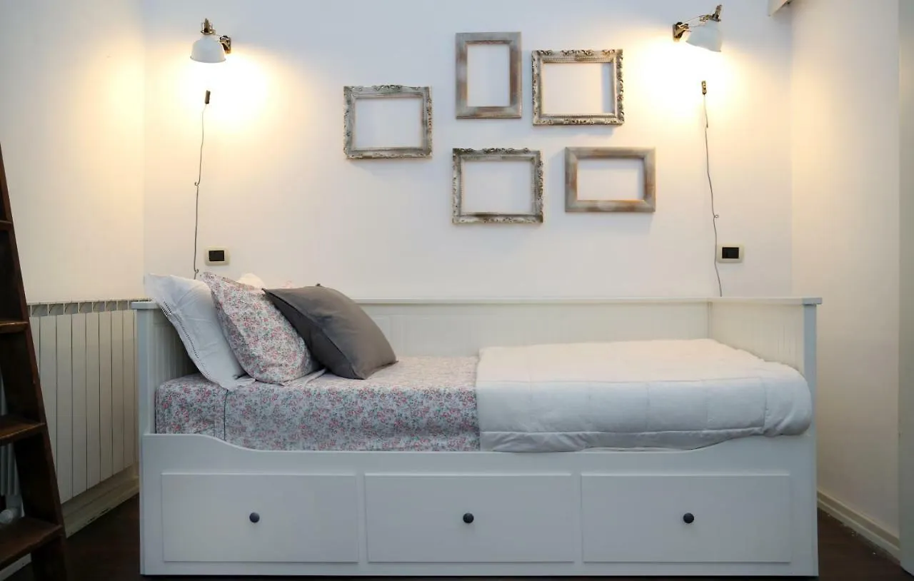 Casa Mirtilla Aci Trezza Ferienhaus
