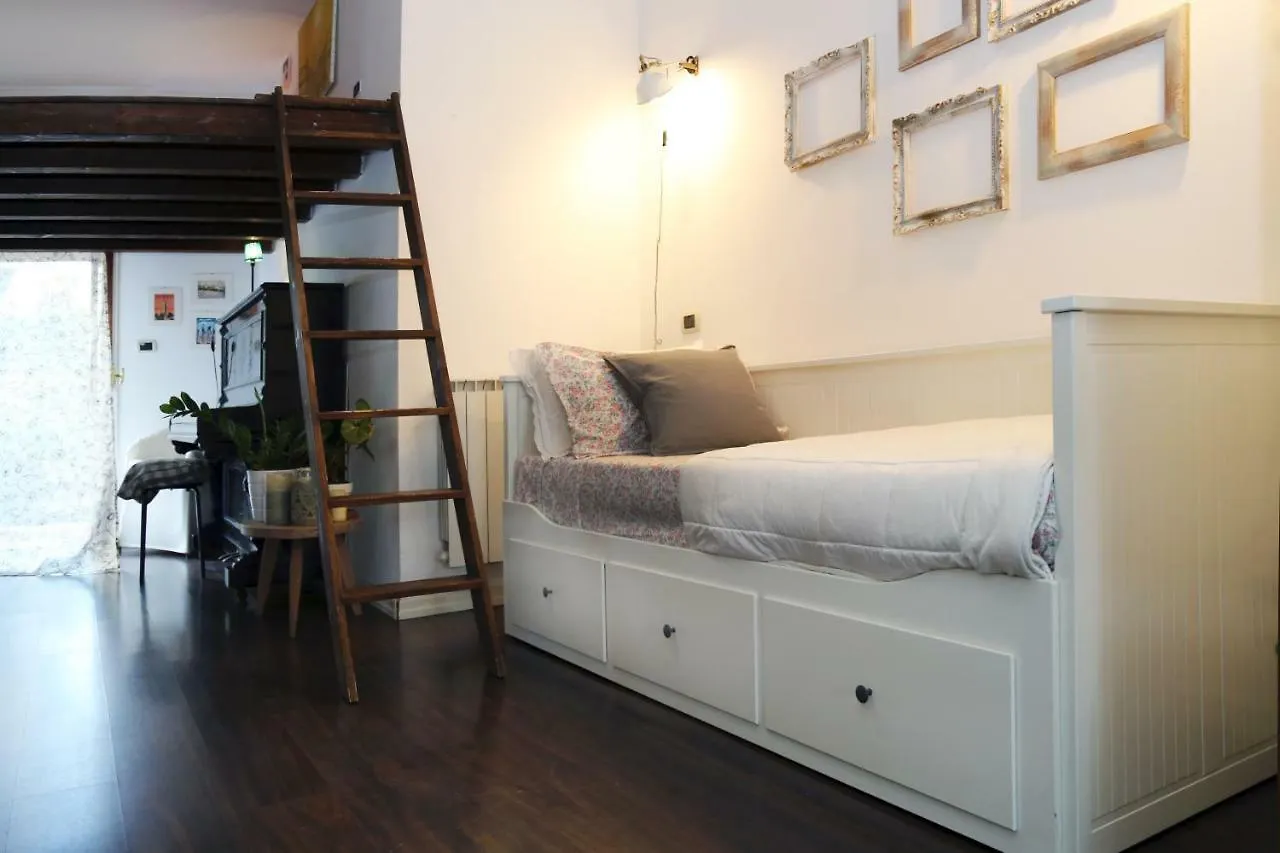 Casa Mirtilla Aci Trezza Ferienhaus