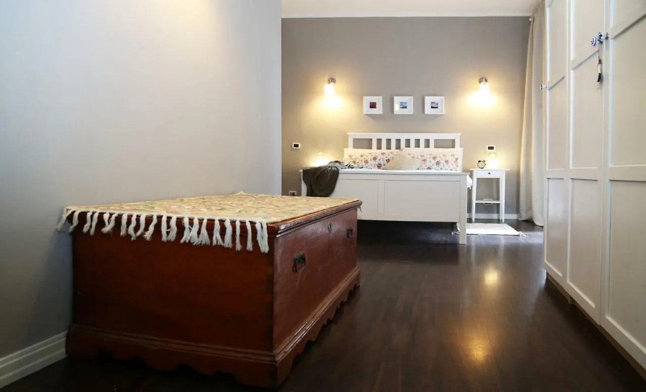 Casa Mirtilla أكيتْريتْسا